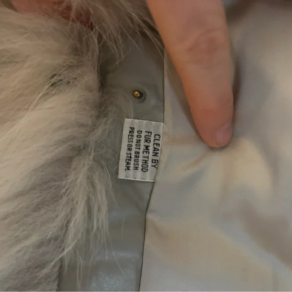 Vintage Fur Coat - Picture 3 of 5